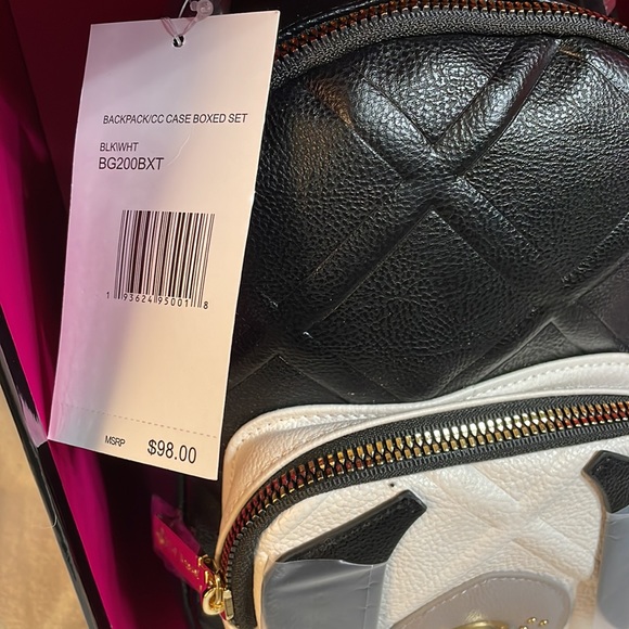 Betsey Johnson Dog Backpack & Card Case Gift Boxed Retail 98.00 NWT - Picture 2 of 9